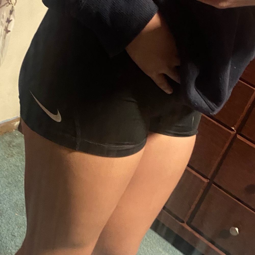 Women’s Nike pro spandex